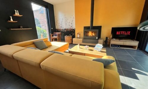 Aux Petits Lapins – A magical and intimate hideaway in the heart of Hauts-de-France, where nature slows time and every stay becomes a treasured memory.
